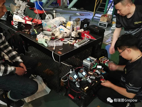 大灣區(qū)數智競技格斗機器人大賽