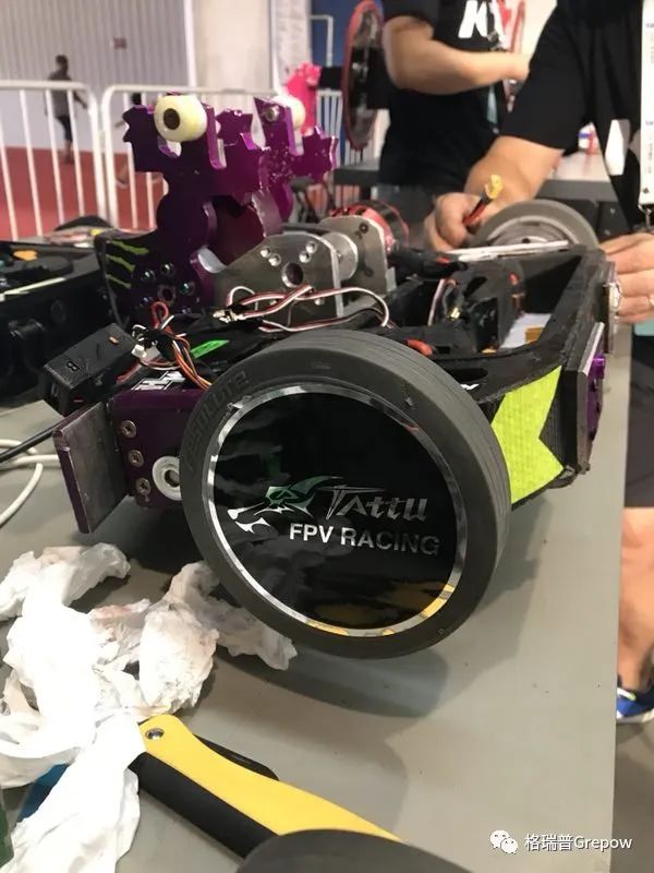 大灣區(qū)數智競技格斗機器人大賽