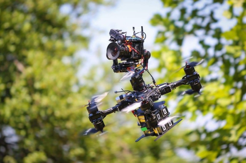 航拍影視無人機(jī)